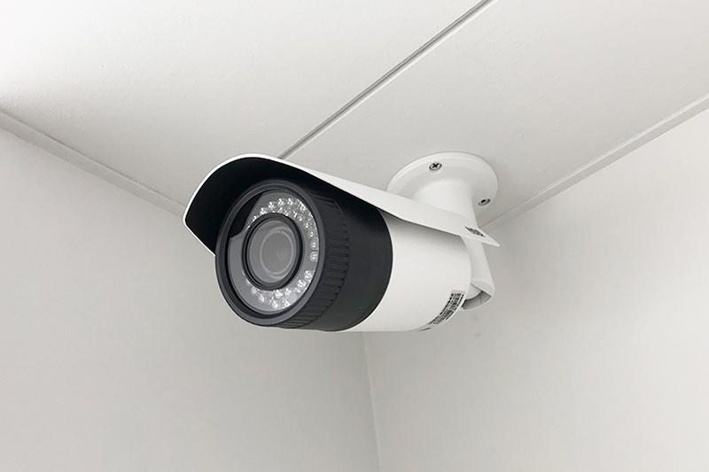 防犯カメラ